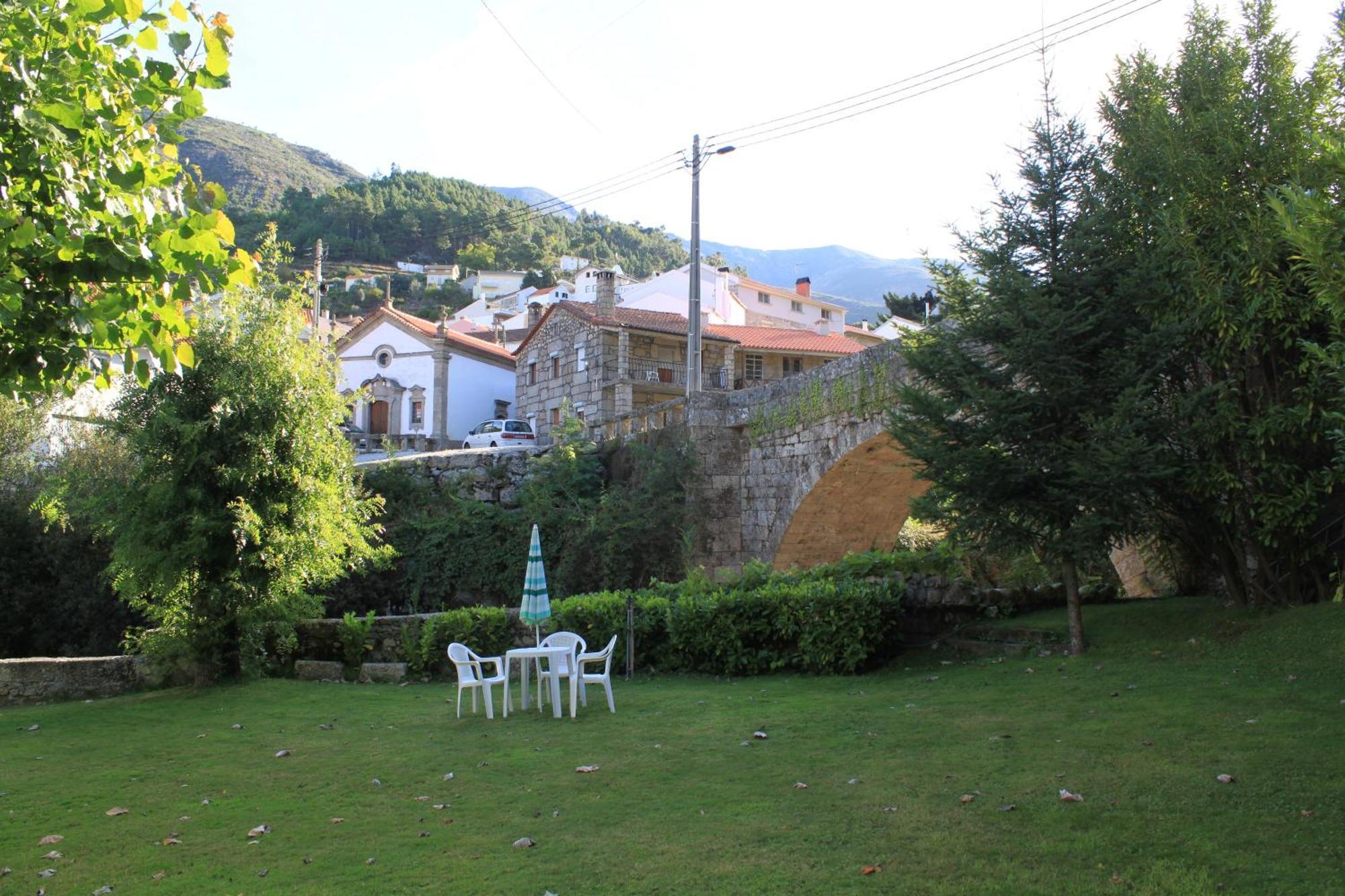 Villa Casa Da Ponte Alvoco da Serra Exterior foto